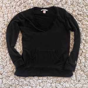 Victoria’s Secret long sleeve top 🌷EUC